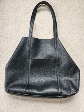 Banana Republic Black Leather Tote Bag - Everyday Shoulder Carry